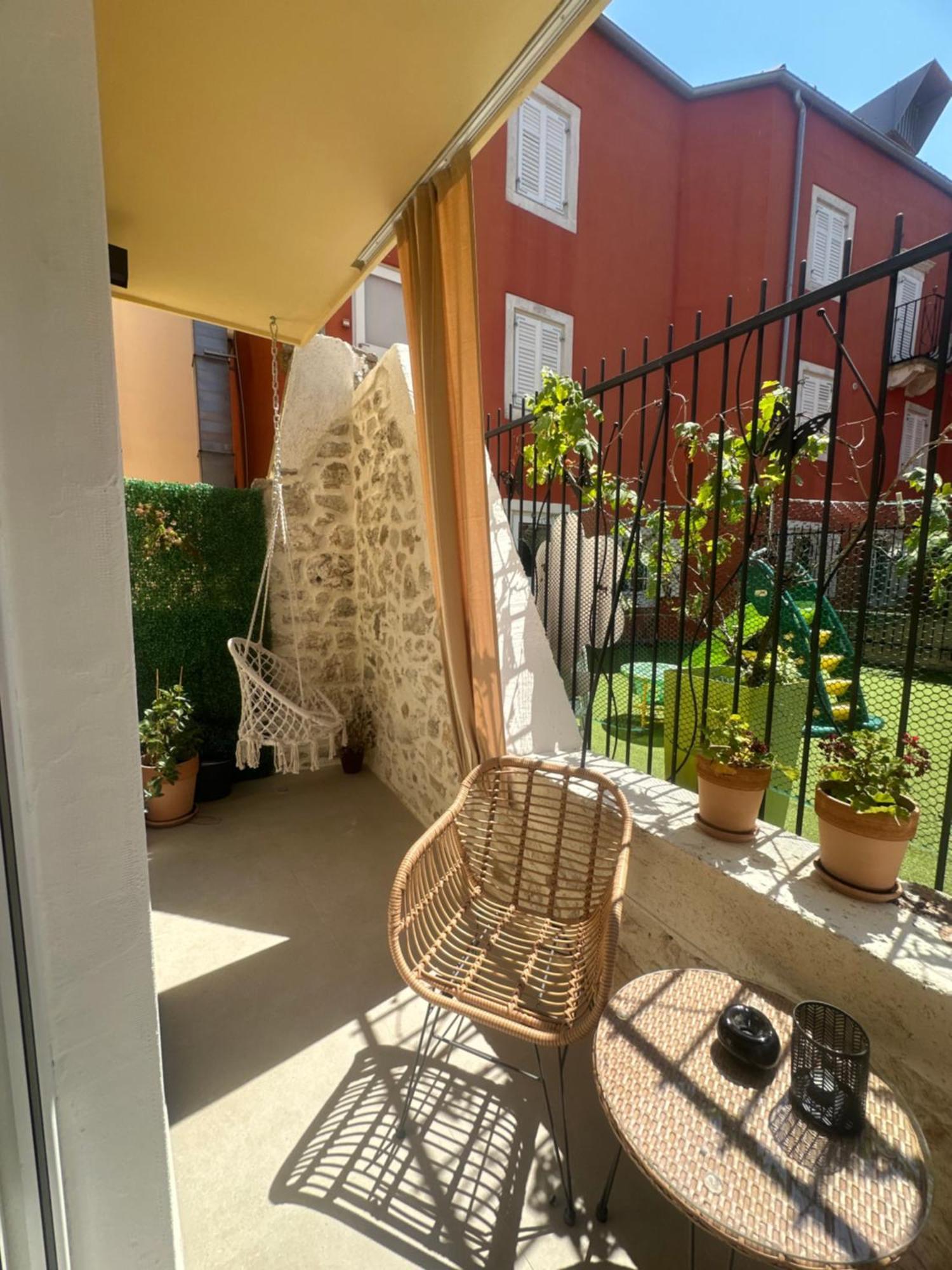 Amaro Luxury Room & Studio Apartman With Balcony Zara Esterno foto
